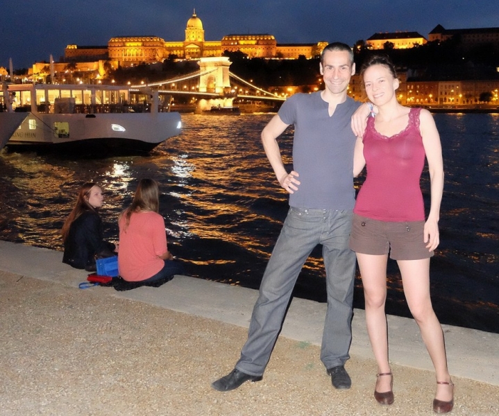 Haydée et Tony à Budapest de nuit
