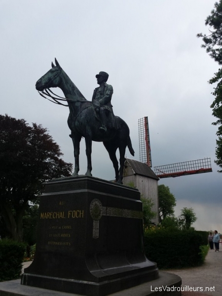Statue du Maréchal Foch