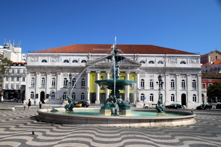 Que faire à Lisbonne : place du Rossio