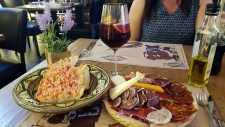 Estartit Costa Brava : planche charcuterie / fromage