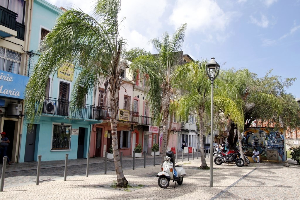 Hiver à la Martinique : Pani pwoblem, des maisons colorées