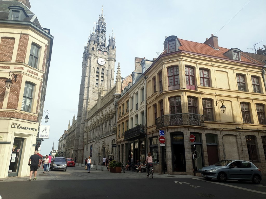 Découvrir Douai : balade en ville
