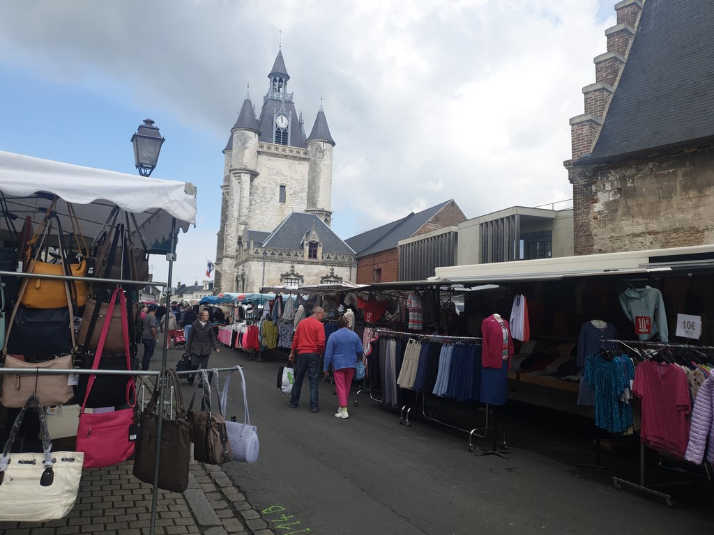Que faire en Baie de Somme : faire le marché de Rue