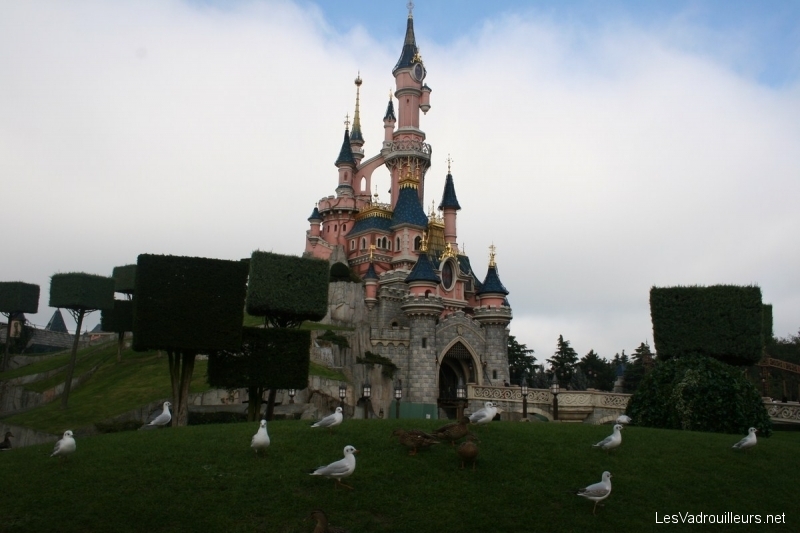 You are currently viewing Disneyland Paris : l’endroit magique où passer la fête d’Halloween